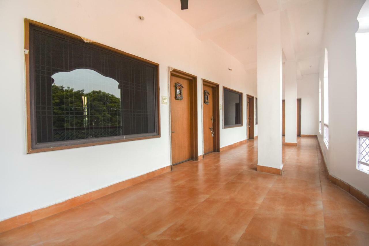 Oyo 47464 Hotel The Country Club บิลาสปูร์ ภายนอก รูปภาพ