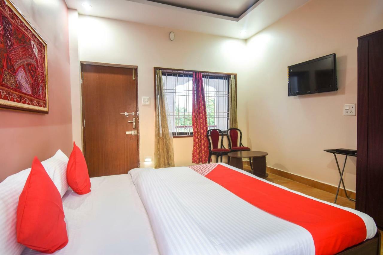 Oyo 47464 Hotel The Country Club บิลาสปูร์ ภายนอก รูปภาพ
